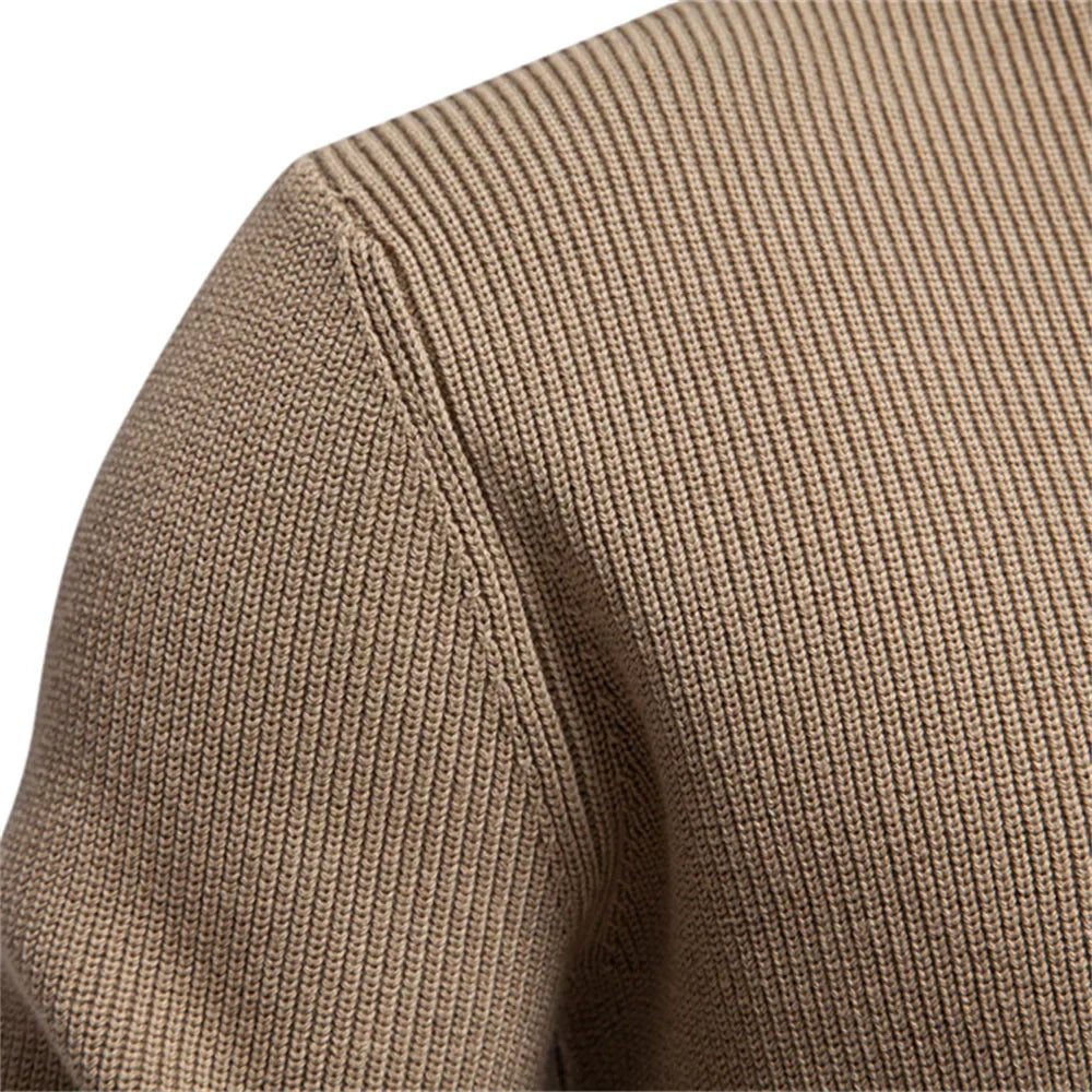 Huberd | Herenpullover met knoopdesign