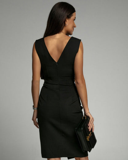 Lisanne™ | Elegante Getailleerde V-hals Jurk met Split